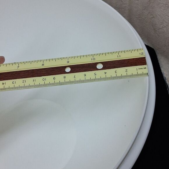 10 pc. -32 C. bowl, pastry sheet, & vtg 8 pc. Utensil Set in Yellow and Orange - Picture 4 of 11